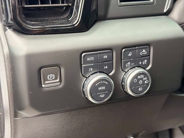 Used 2024 GMC Sierra 1500 AT4 AWD/4WD image 26