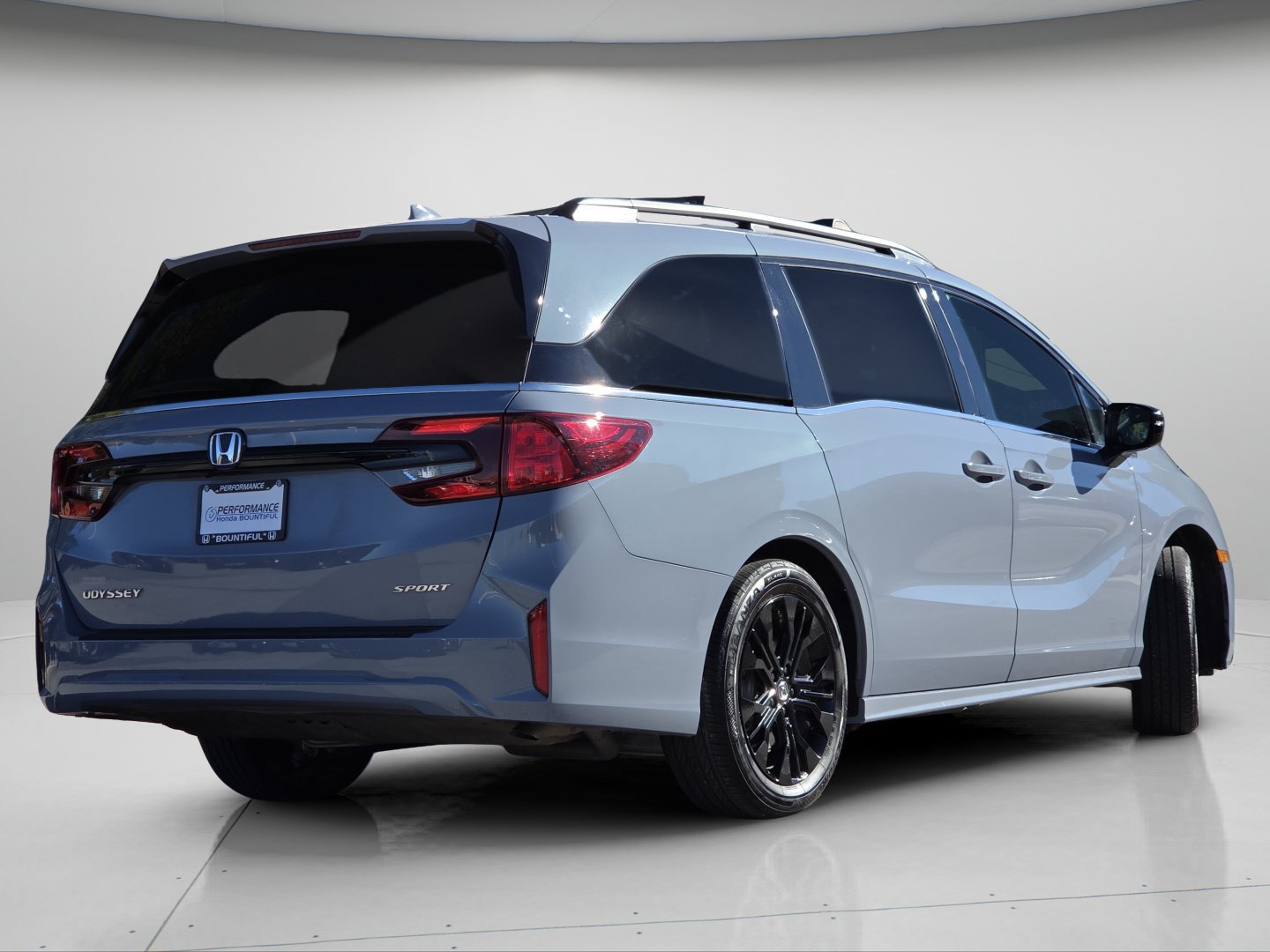 Used 2025 Honda Odyssey Sport-L image 23