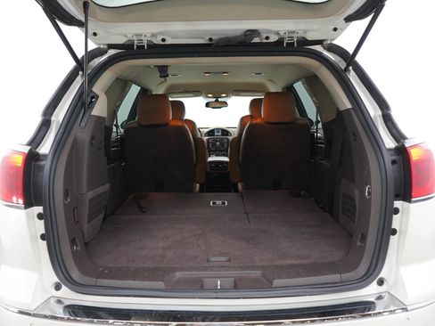 Used 2014 Buick Enclave Leather FWD image 16