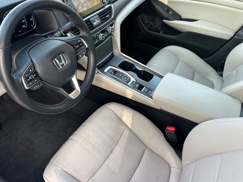 Used 2019 Honda Accord EX-L image 4