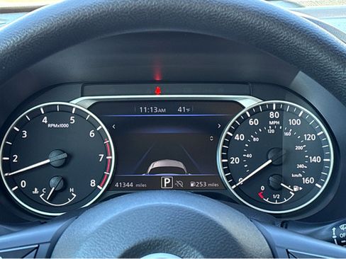 Certified 2024 Nissan Sentra SV image 5