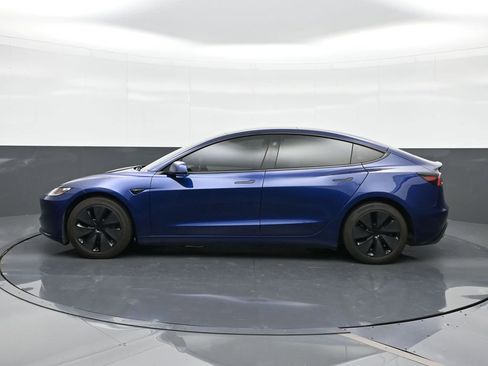 Used 2024 Tesla Model 3 Standard Range RWD image 3