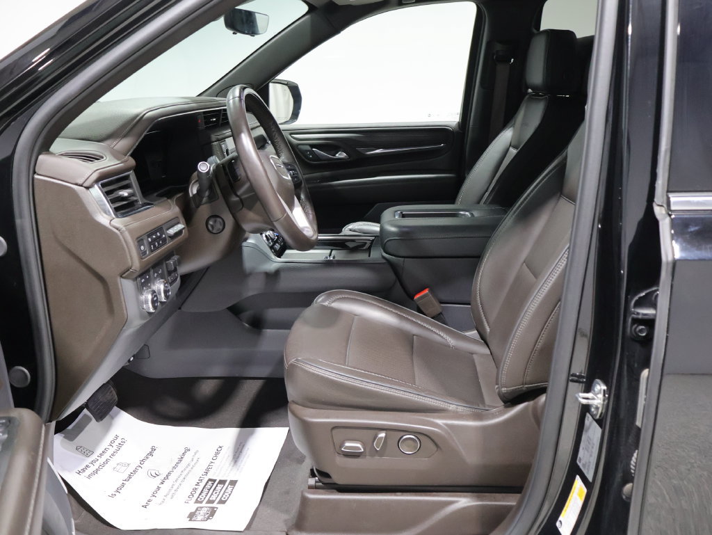 Used 2024 GMC Yukon Denali w/ Denali Reserve Package AWD/4WD image 11