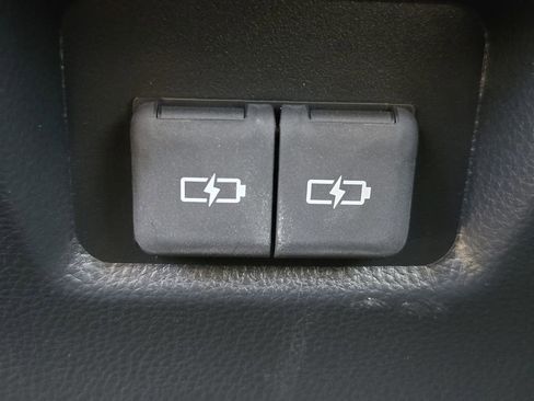 Used 2025 Toyota RAV4 XLE Premium w/ Weather Package image 37