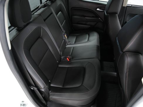 Used 2022 GMC Canyon AT4 AWD/4WD image 15