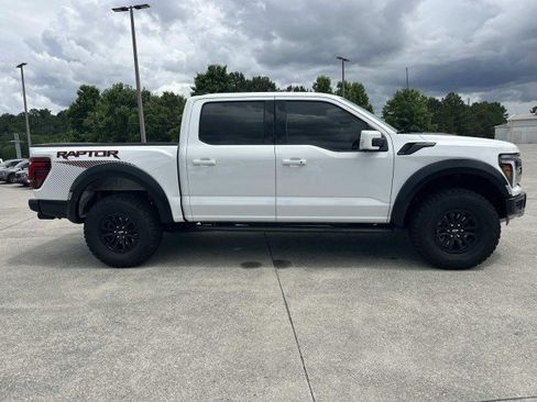 Used 2025 Ford F150 Raptor AWD/4WD image 8