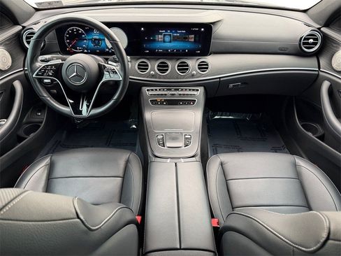 Used 2023 Mercedes-Benz E 350 E 350 4MATIC image 12