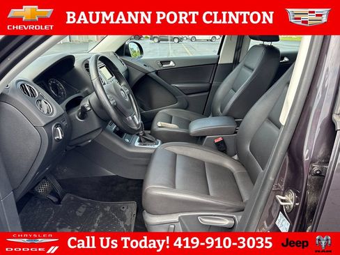 Used 2016 Volkswagen Tiguan S AWD/4WD image 10