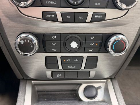Used 2011 Ford Fusion SE w/ 202A Rapid Spec Order Code FWD image 16