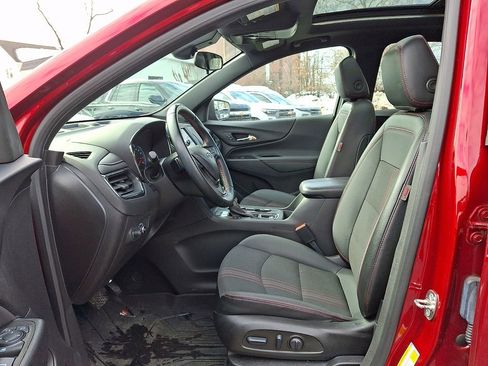 Used 2023 Chevrolet Equinox RS image 11