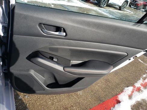 Certified 2025 Nissan Altima 2.5 SR w/ SR Premium Package image 22