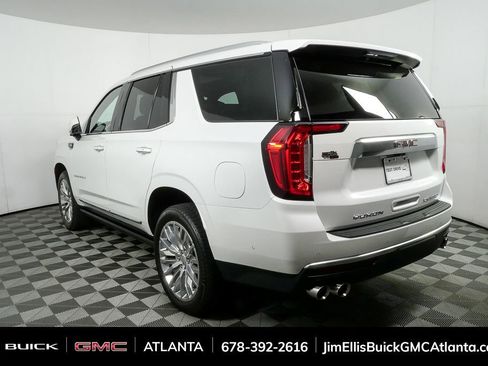 Certified 2023 GMC Yukon Denali w/ Denali Reserve Package image 3