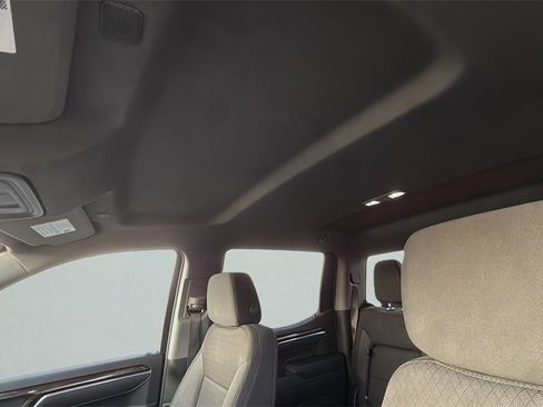 Used 2024 GMC Sierra 1500 Elevation image 10