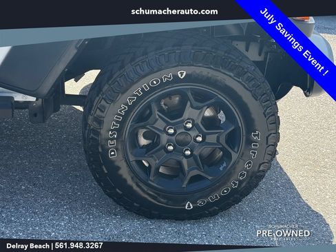 Used 2023 Jeep Wrangler Unlimited w/ Cold Weather Group AWD/4WD image 9