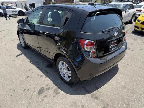 Used 2016 Chevrolet Sonic LT FWD image 5