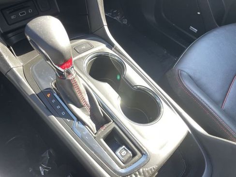 Used 2024 Chevrolet Equinox RS w/ RS Leather Package image 22