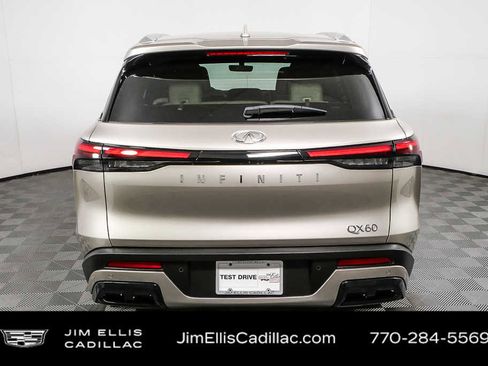 Used 2025 INFINITI QX60 Luxe image 28
