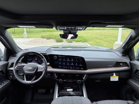 New 2026 Chevrolet Tahoe High Country AWD/4WD image 19