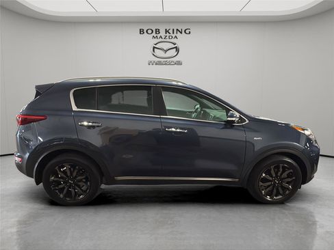 Used 2018 Kia Sportage EX w/ EX Sport Appearance Package AWD/4WD image 6