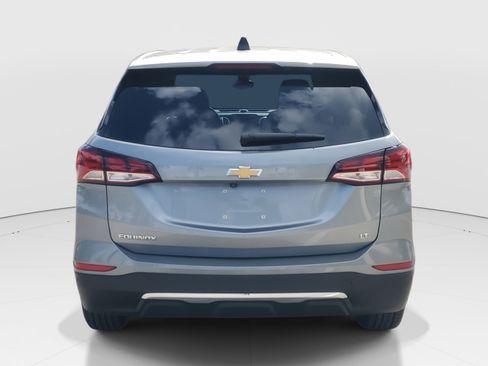 Used 2024 Chevrolet Equinox LT FWD image 4