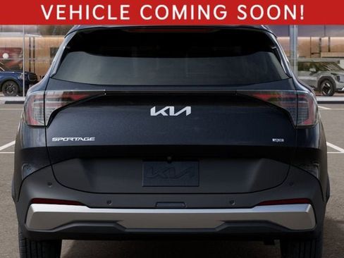 New 2026 Kia Sportage LX image 13