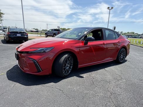 Certified 2025 Toyota Camry XSE AWD/4WD image 3