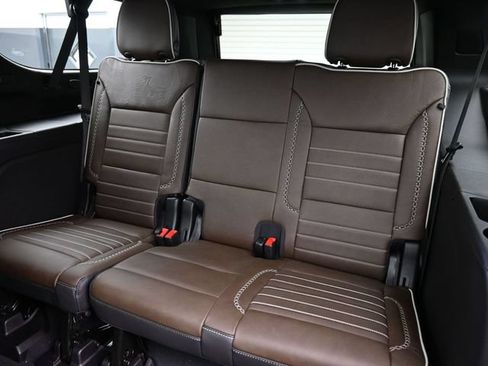 Certified 2026 GMC Yukon XL Denali Ultimate AWD/4WD image 13