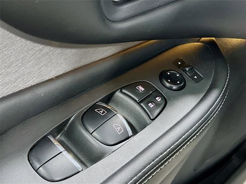 Used 2022 Nissan Murano SL image 22