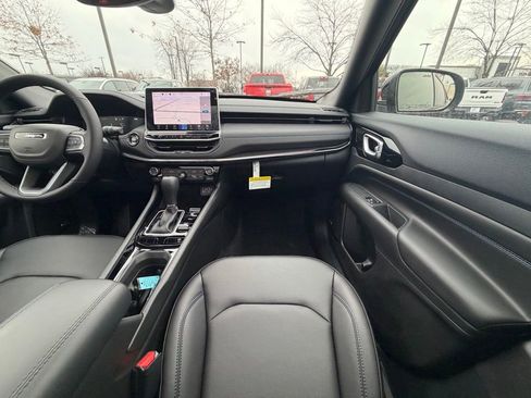 New 2026 Jeep Compass Limited w/ Sun, Sound & Navigation Group image 14