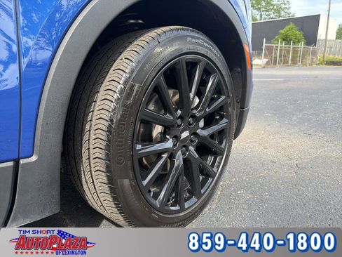 Used 2023 Cadillac XT4 Sport w/ LPO, Onyx Lite Package FWD image 12