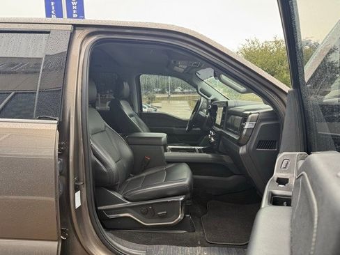 Certified 2023 Ford F350 Lariat w/ Chrome Package image 12