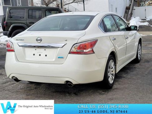 Used 2014 Nissan Altima 2.5 S w/ Display Audio Package image 6