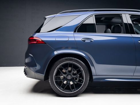 Used 2024 Mercedes-Benz GLE 53 AMG 4MATIC image 40