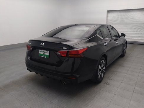 Used 2020 Nissan Altima 2.5 SL FWD image 9