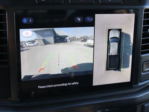 Used 2023 Ford F450 Lariat image 26