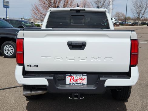 New 2026 Toyota Tacoma TRD Off-Road w/ TRD Off Road Premium Package AWD/4WD image 11