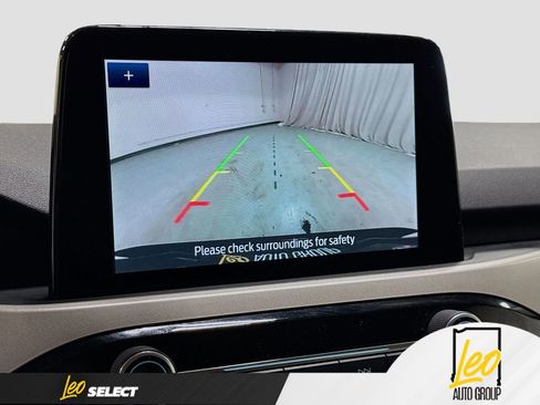 Used 2020 Ford Escape SE FWD image 15