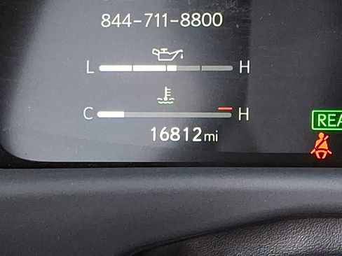 Used 2025 Lexus LX 700h Overtrail image 23