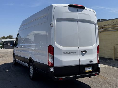 Used 2021 Ford Transit 250 148 High Roof Extended w/ Load Area Protection Package RWD image 9