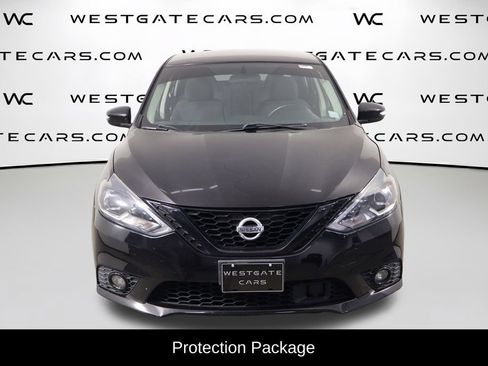 Used 2018 Nissan Sentra SR w/ Technology Package FWD image 2