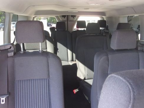 Used 2019 Ford Transit 350 XL image 22