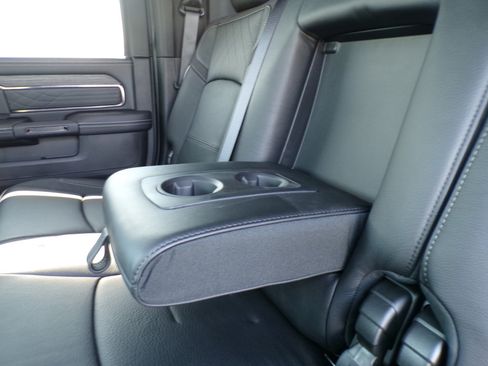 New 2026 RAM 2500 Limited AWD/4WD image 13