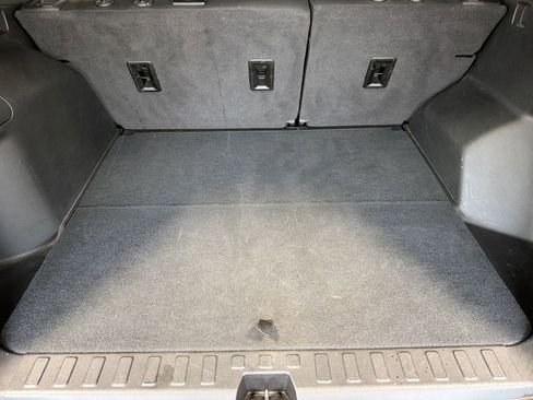 Used 2020 Chevrolet Equinox LT FWD image 37