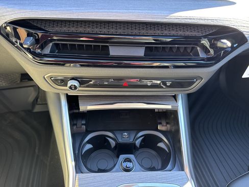New 2026 BMW 330i xDrive Sedan w/ Premium Package image 16