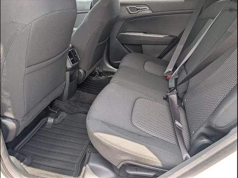Used 2025 Kia Sportage LX AWD/4WD image 10