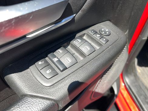 Used 2023 RAM 1500 Lone Star AWD/4WD image 12