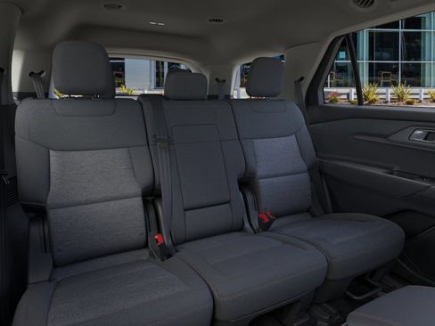 New 2026 Ford Explorer Active RWD image 36