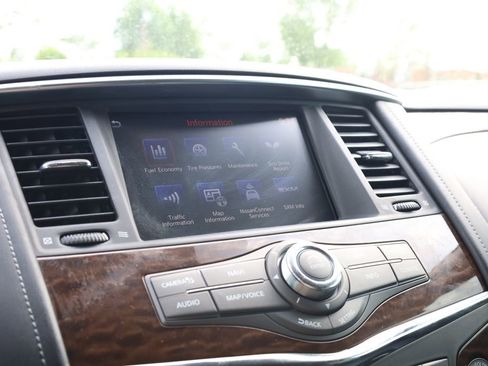 Used 2020 Nissan Armada Platinum AWD/4WD image 14