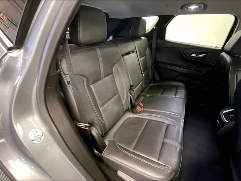 Used 2024 Chevrolet Blazer LT FWD image 23