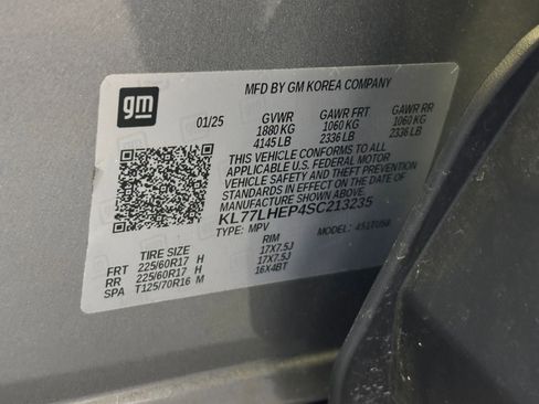 Used 2025 Chevrolet Trax LT image 33